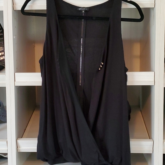 Black cross over sleeveless top - Picture 3 of 5